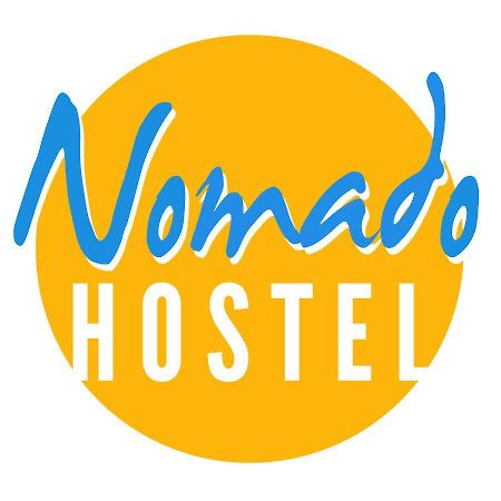 Nomado Hostel ヴァルナ エクステリア 写真