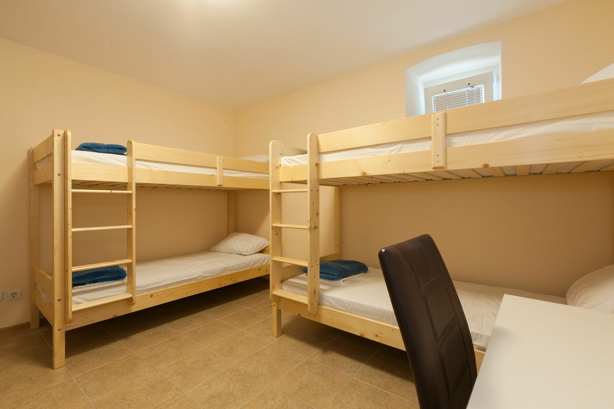 Nomado Hostel ヴァルナ エクステリア 写真